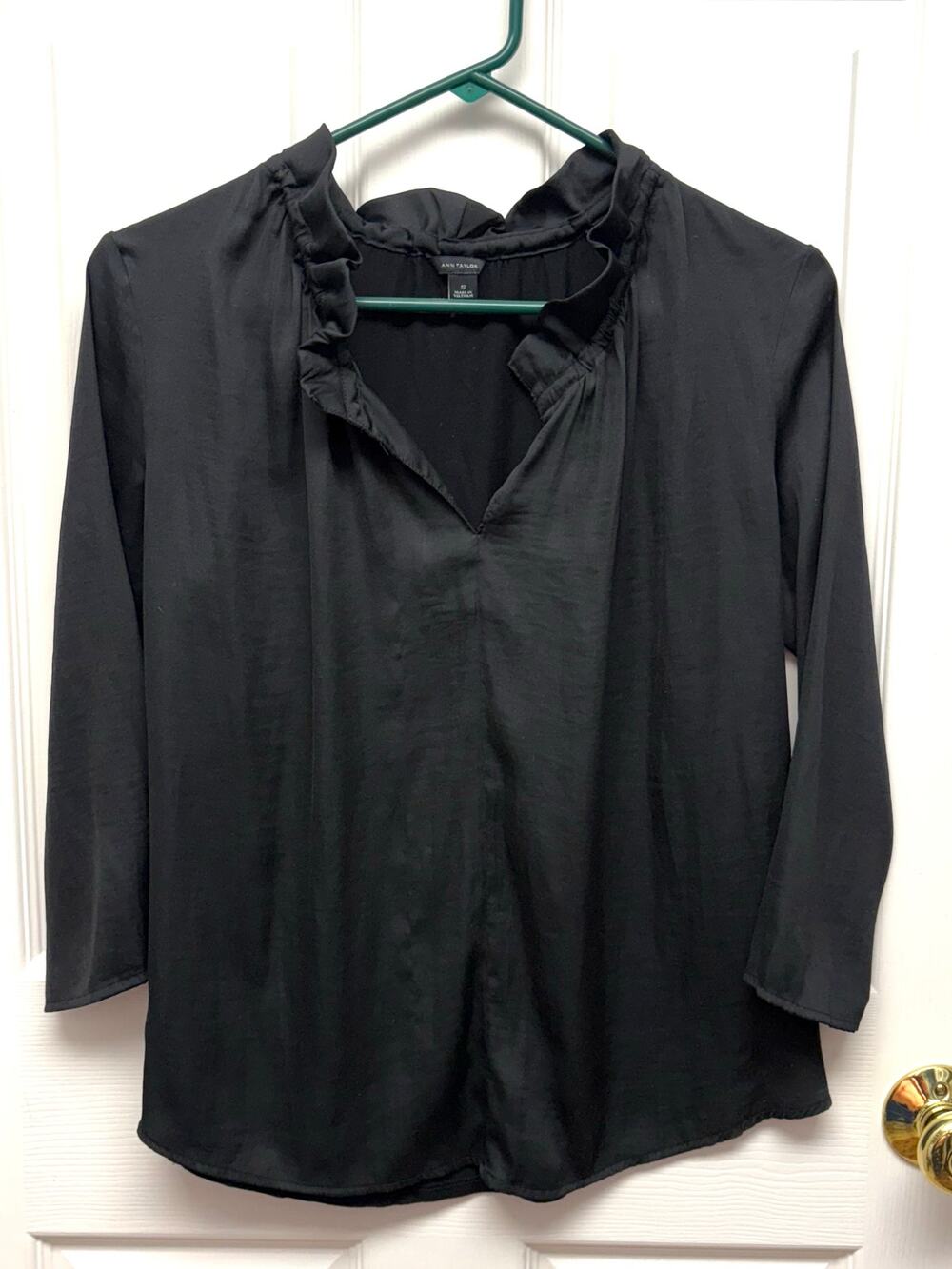 Ann Taylor Top Black Split Neck Ruffled Lightweight Long Sleeve Shirt Size S
